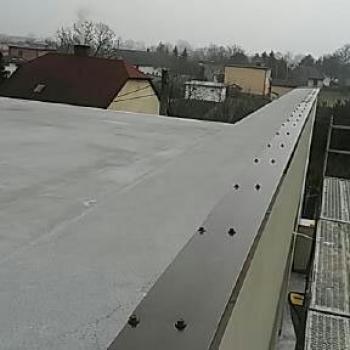 Realizacje: Obróbki blacharskie, świetliki i wpusty